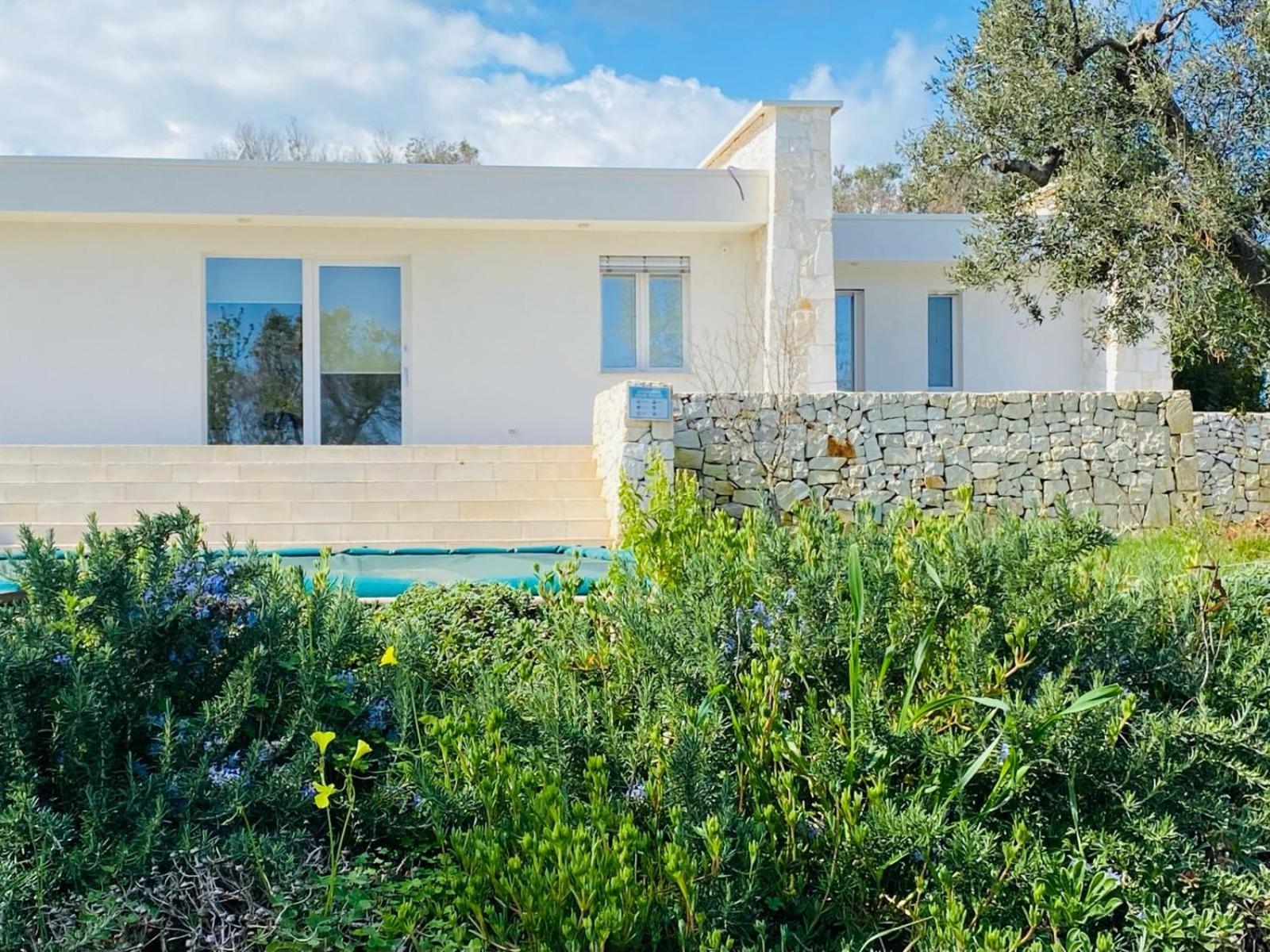 הוילה Serranova La Perla Di Torre Guaceto מראה חיצוני תמונה